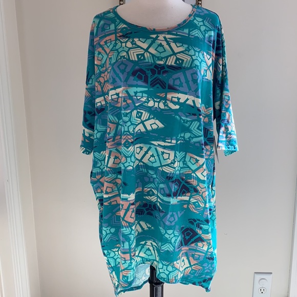 • Lularoe Irma Top • - Picture 3 of 6